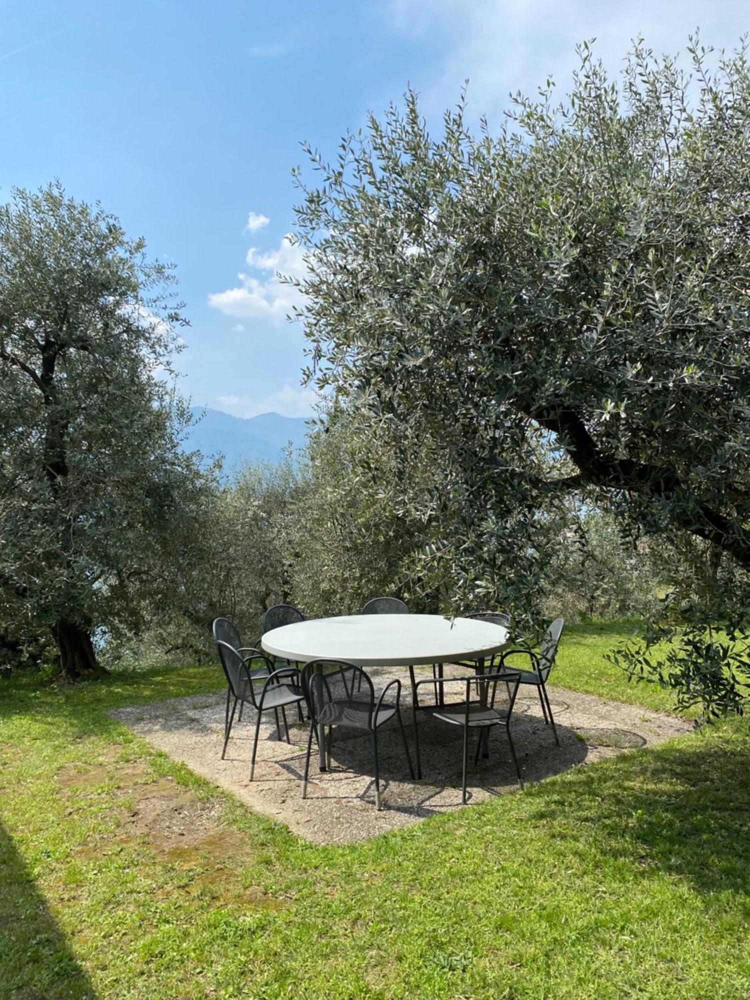 Villa Smeraldo Sale Marasino Exterior foto